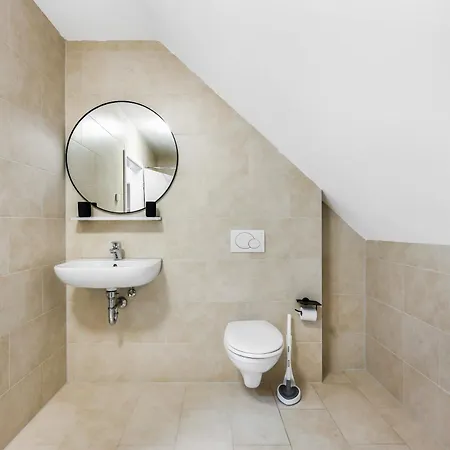 Sali Homes - Residenz Zum Breitenauer Апартаменты *